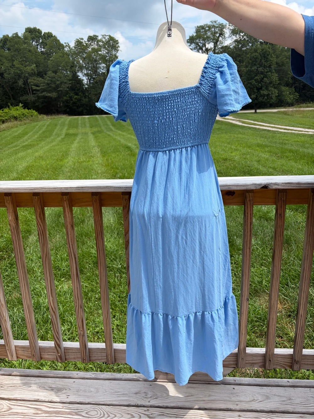 Blu Pepper Smocked Flutter Sleeve Tiered Dress Size Medium Blue Peasant Flowy - Picture 2 of 11